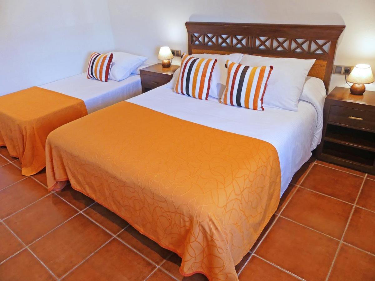Hotel & Golf Ca La Caputxeta Castello  D'Empuries Dış mekan fotoğraf
